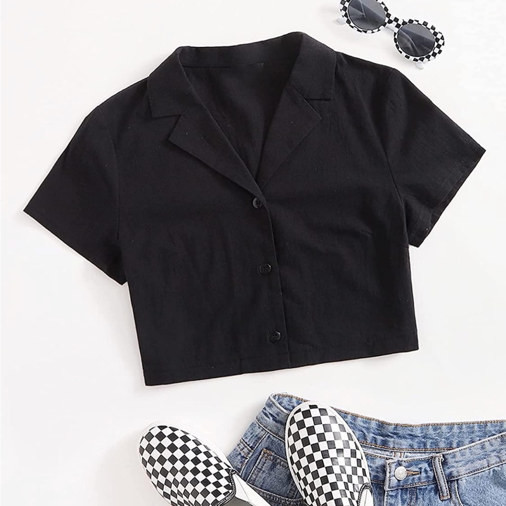 Shein cropped black button up top